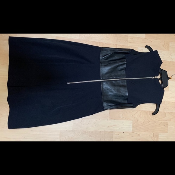 Milly sleeveless Leather Bustier Dress in size 6. - Picture 3 of 7